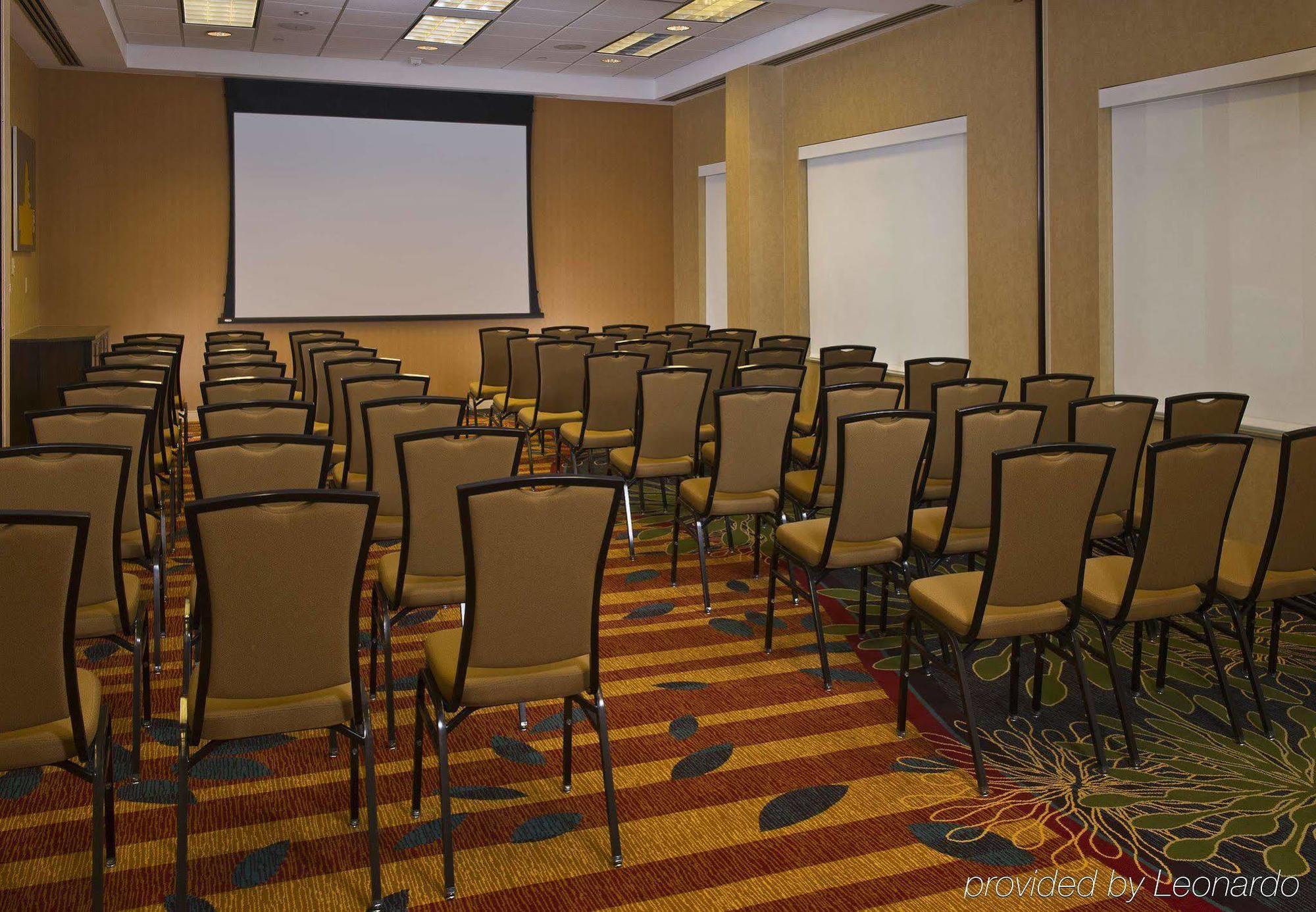 Residence Inn Bethesda Downtown מראה חיצוני תמונה